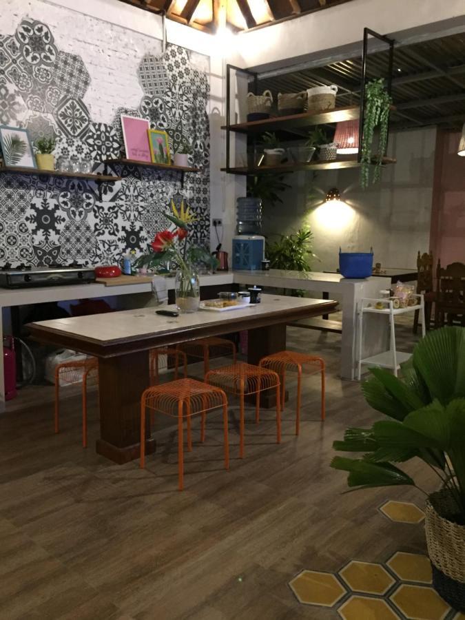 Summergrass B&B Prawirotaman Екстер'єр фото