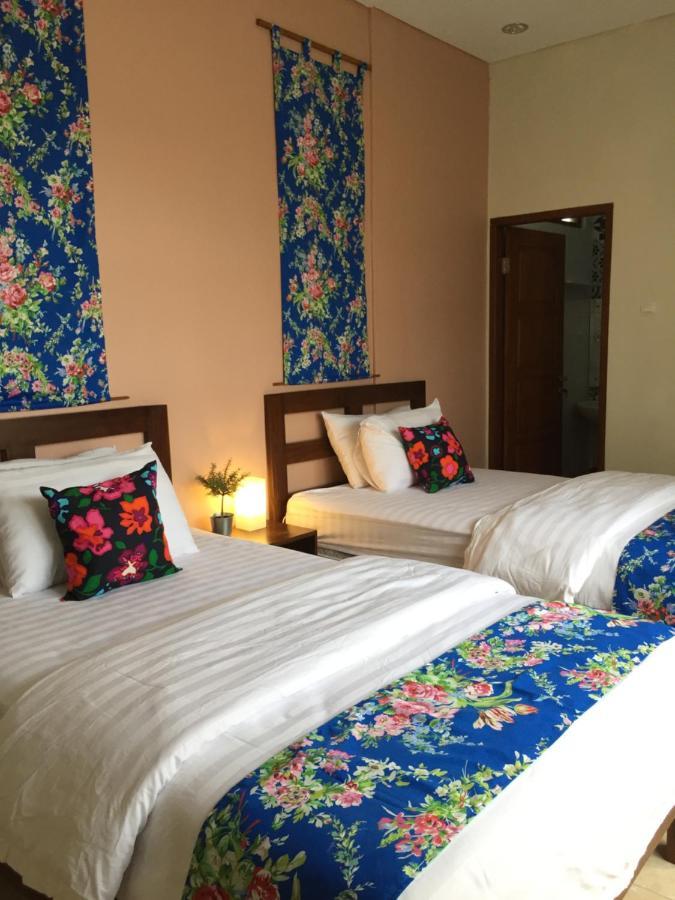 Summergrass B&B Prawirotaman Екстер'єр фото